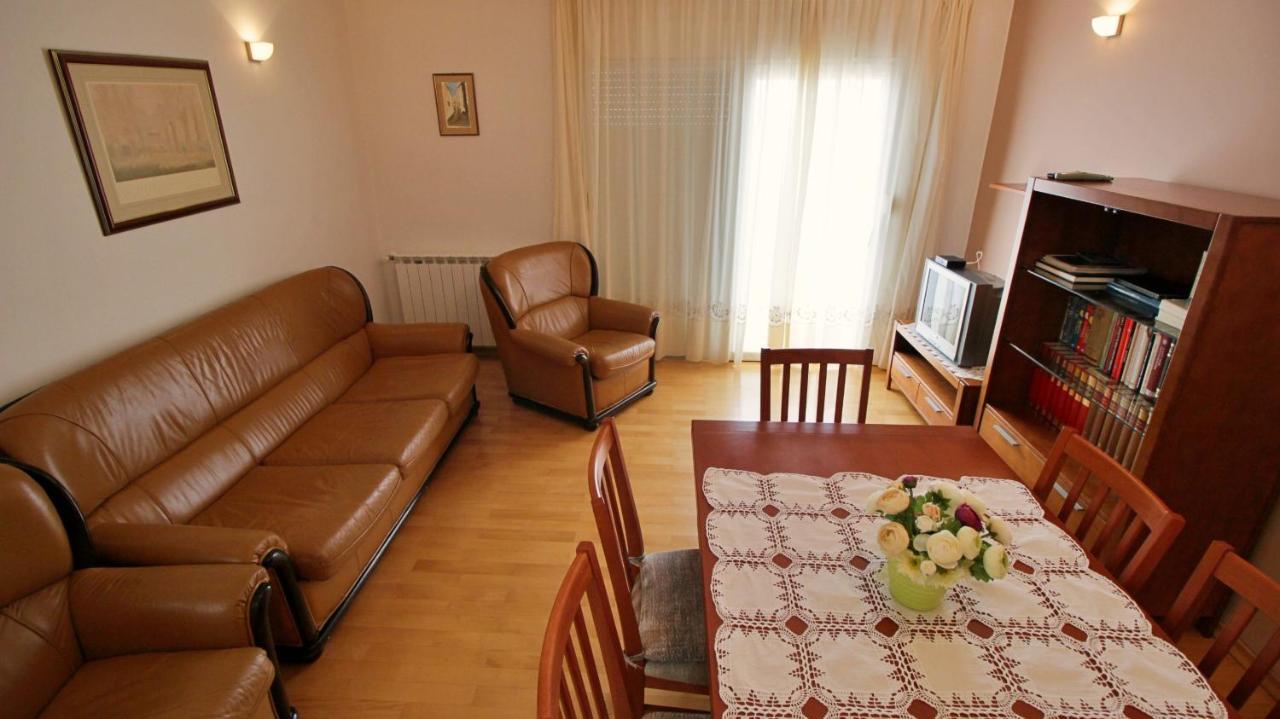 Apartment Ora Omiš Eksteriør billede