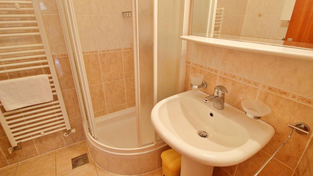 Apartment Ora Omiš Eksteriør billede
