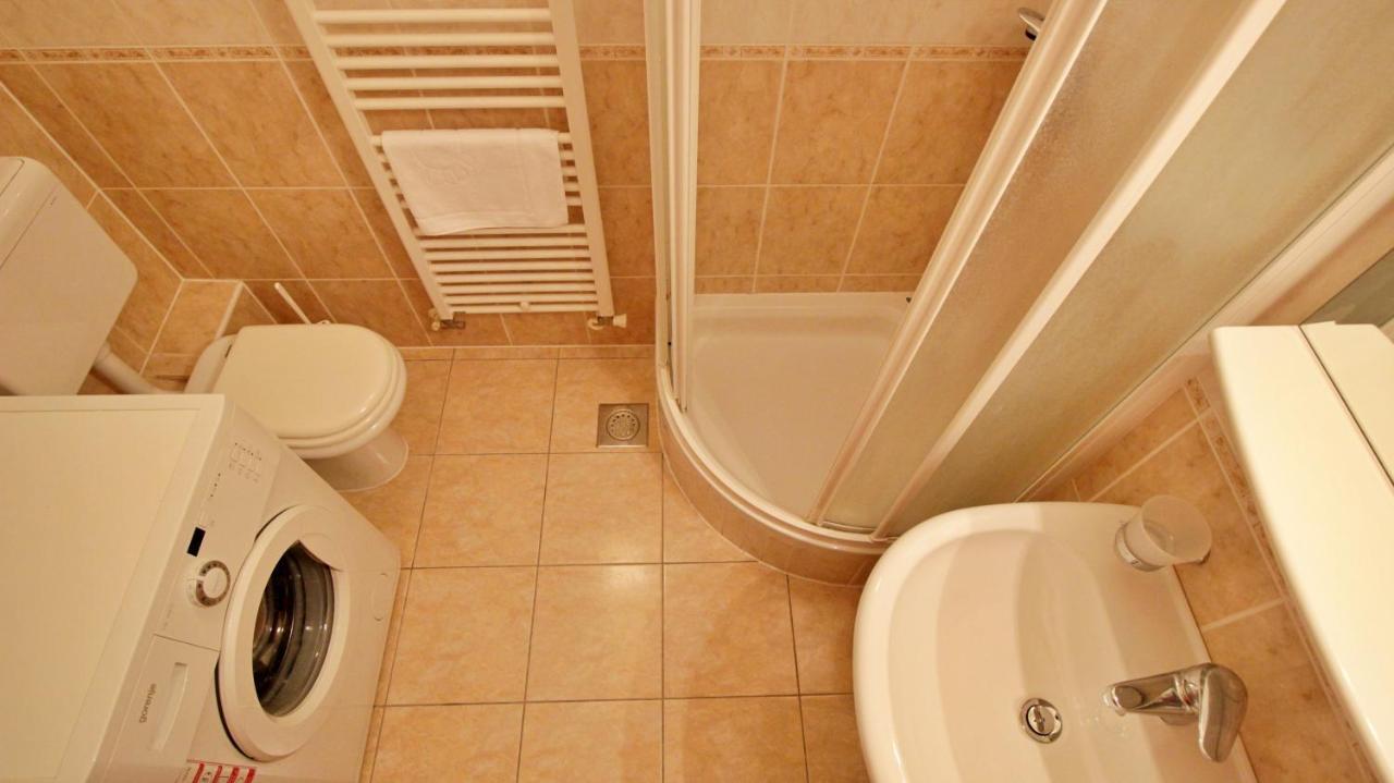 Apartment Ora Omiš Eksteriør billede